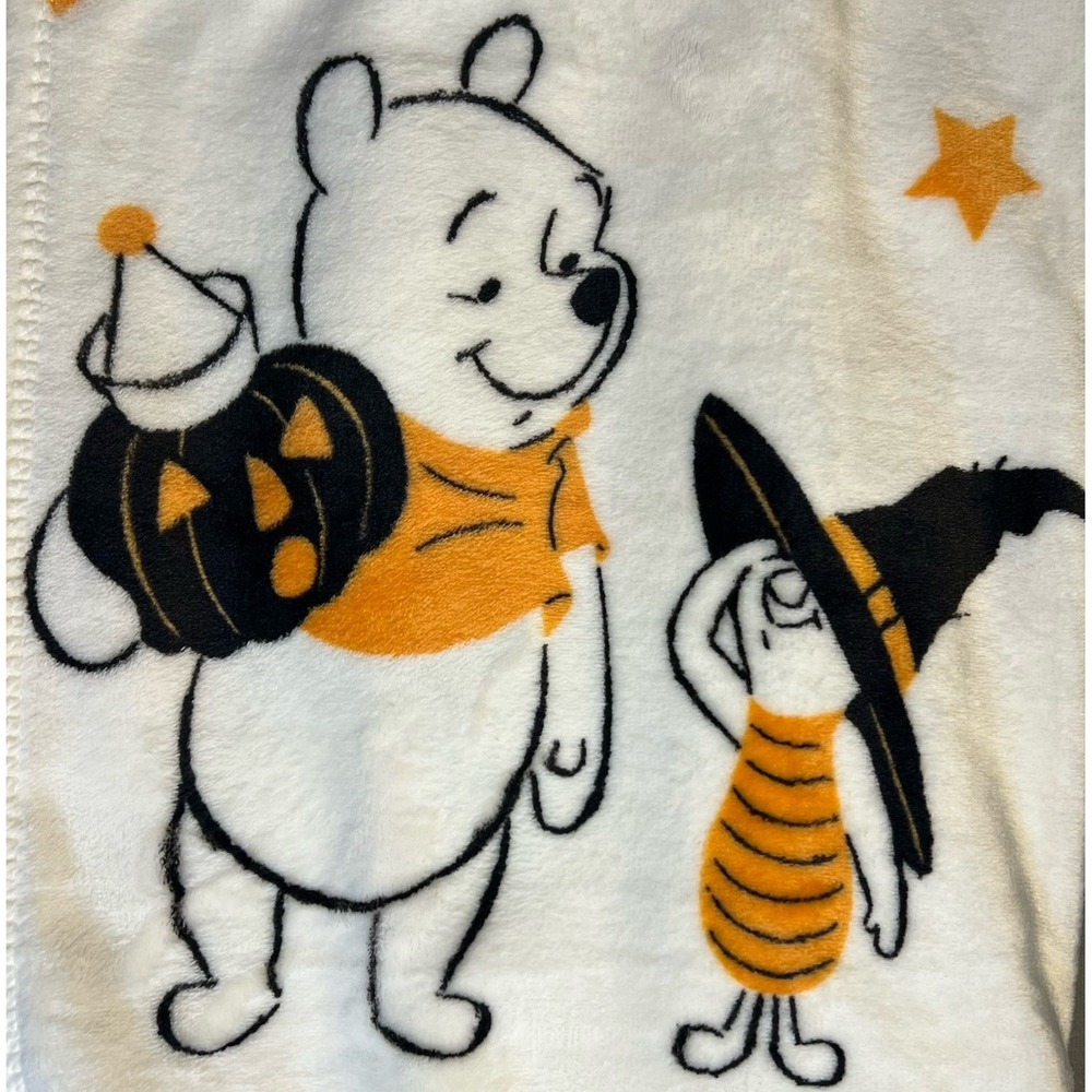 Disney Winnie the Pooh Plush Halloween Boo Crew Throw Blanket 50 X 70 NWT 🎃🎃